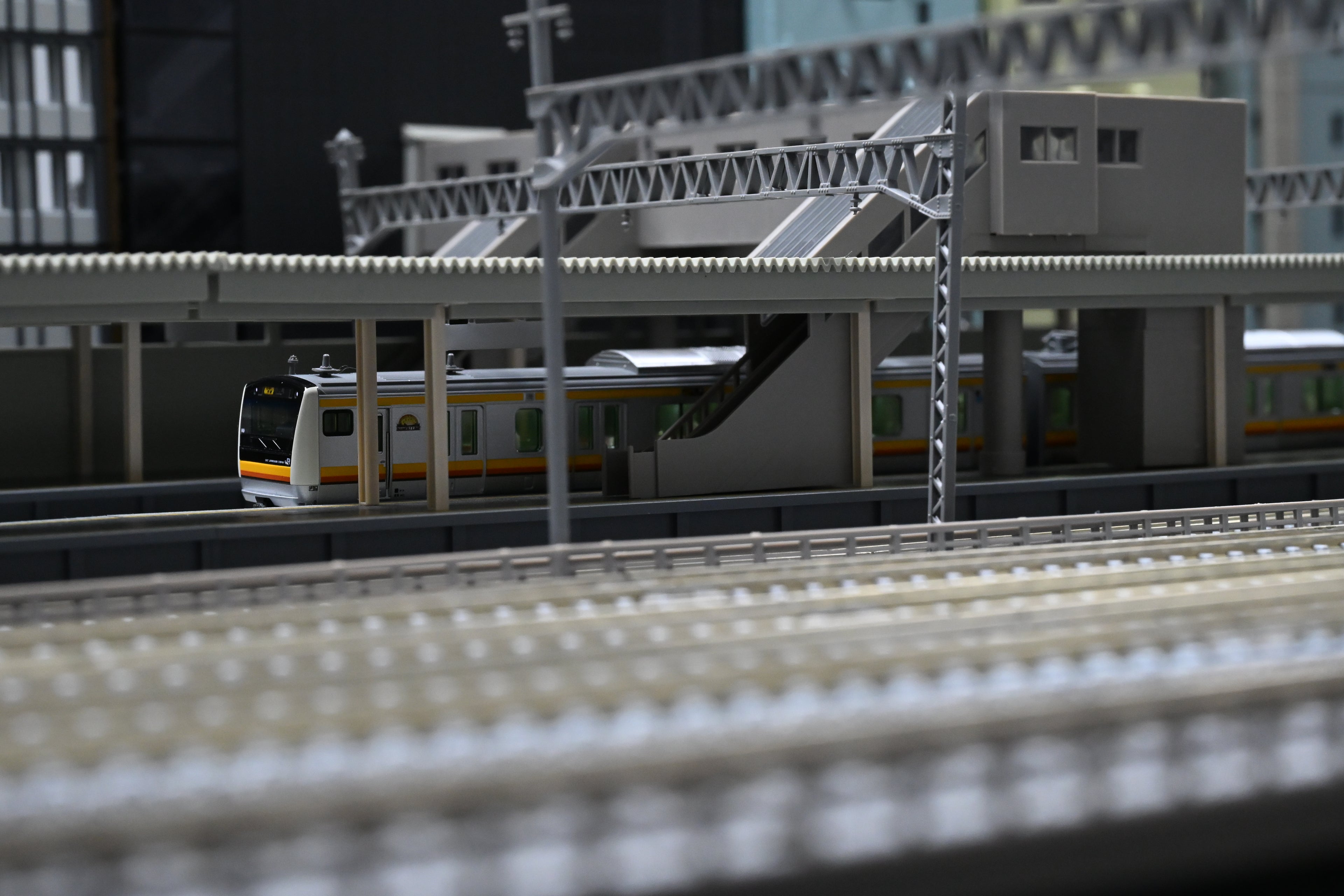 Zero Model 鐵道模型 無段調光室內燈 與 E233系 南武綫